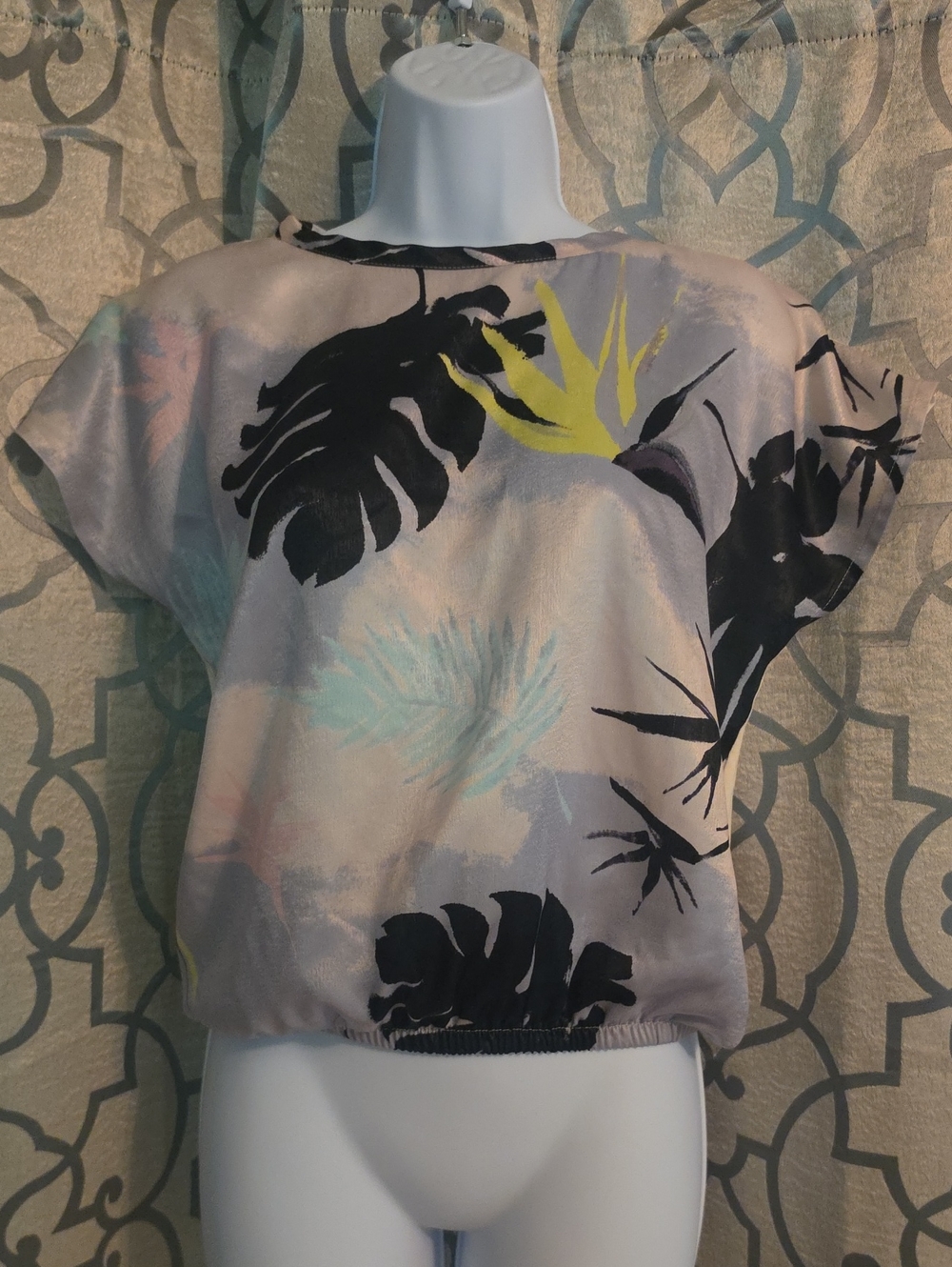 Zara Lavender Crop Top with Tropical Black & Yellow Print